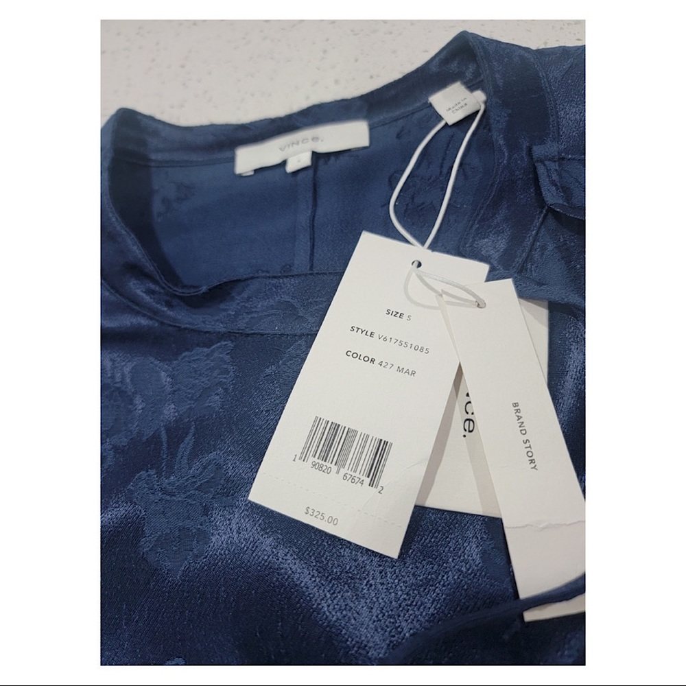 Vince Robe dress - Picture 2 of 2